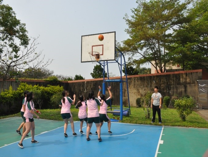 Girls group competition