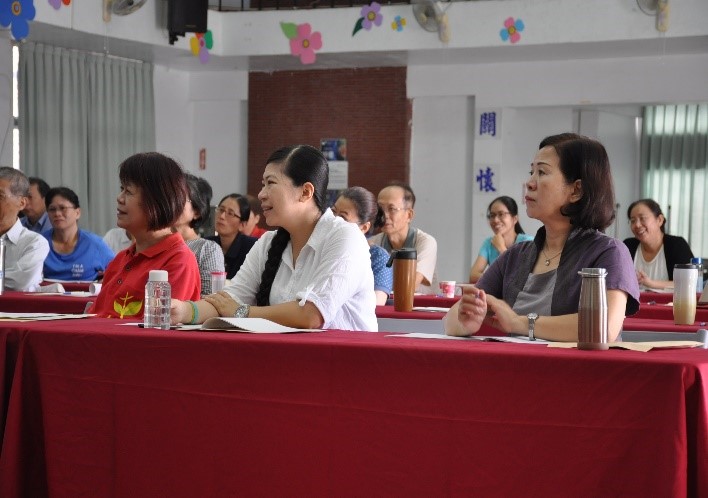 Students and lectures interact with each other