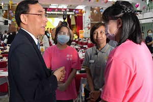 會後關懷學生