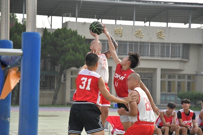 Fierce fighting between the two sides