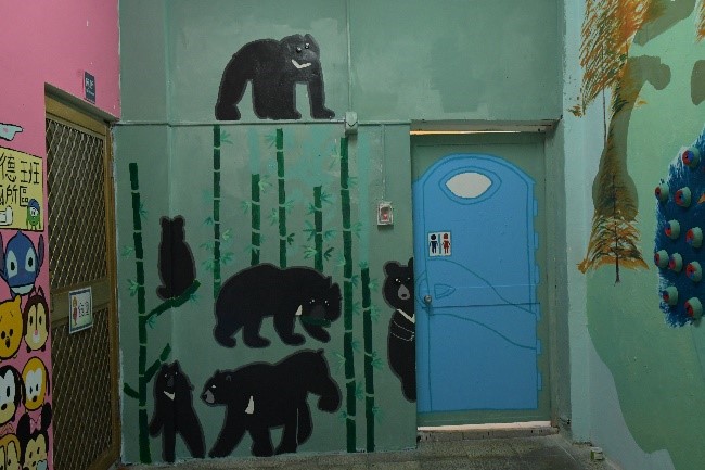 First place-Animal Paradise Picture 2