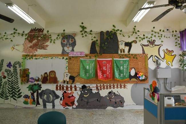 First place-Animal Paradise Picture 3