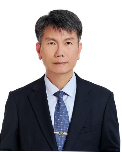 陳宏義校長